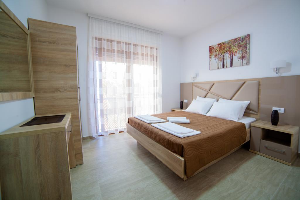Kollari Apartments Ulcinj Exterior photo