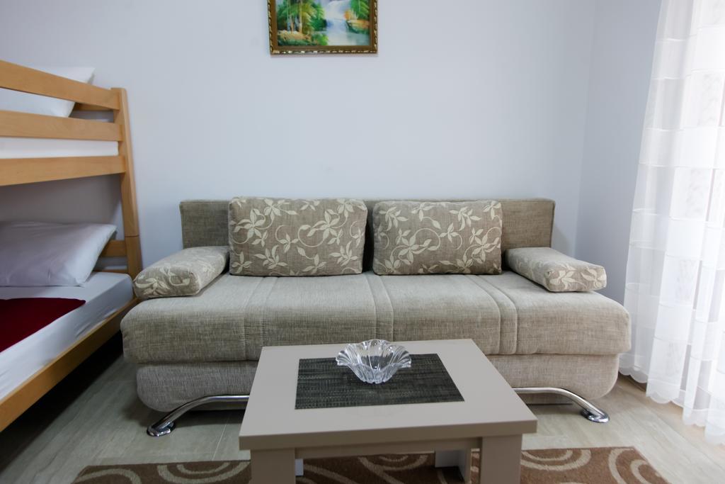 Kollari Apartments Ulcinj Exterior photo